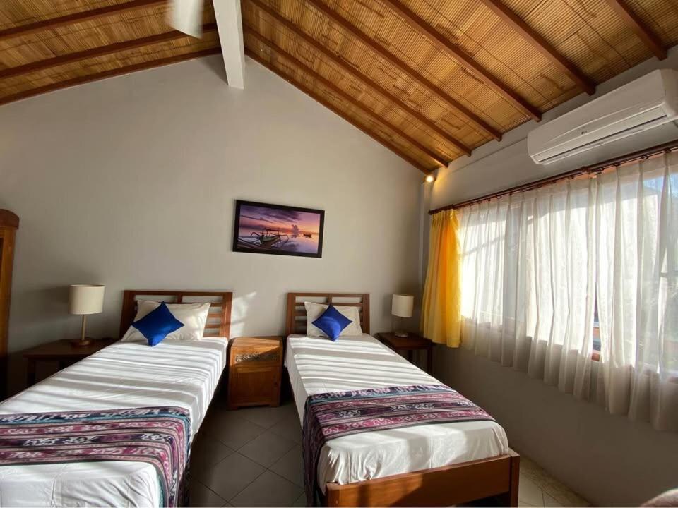 Shishi Bali Villa เซมินยัค ภายนอก รูปภาพ