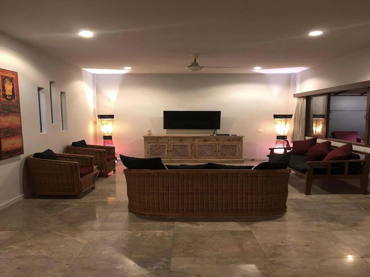 Shishi Bali Villa เซมินยัค ภายนอก รูปภาพ