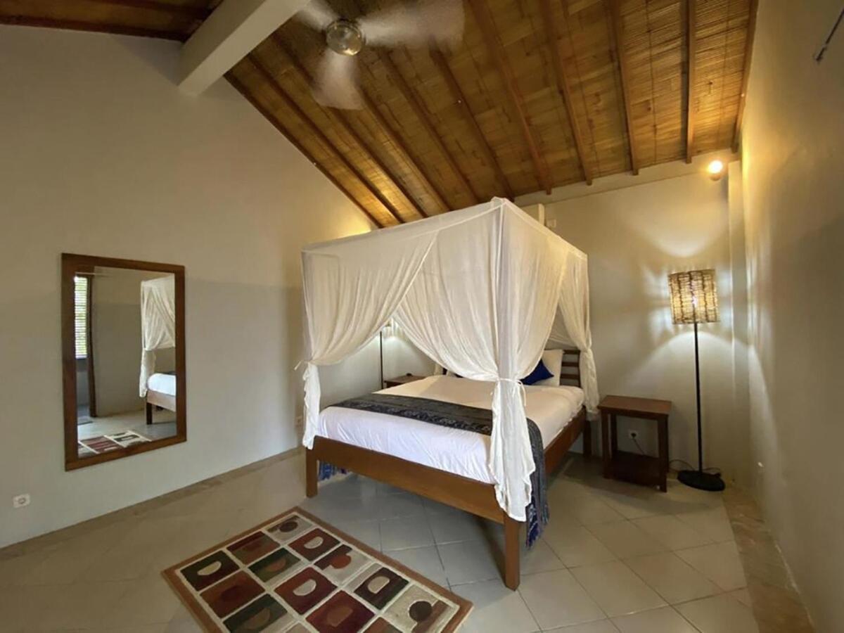 Shishi Bali Villa เซมินยัค ภายนอก รูปภาพ